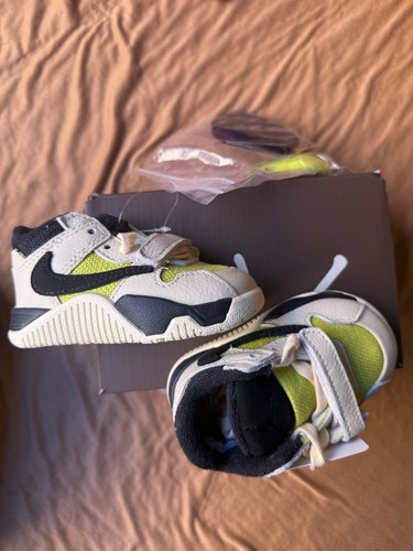 Jordan jumpman jack travis - jack,