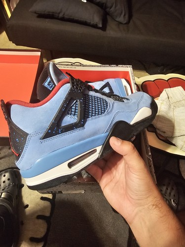 Sneakers jordan travis scott - 4,