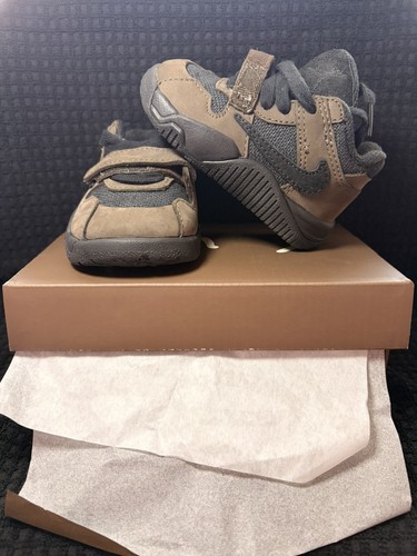 Jordan jumpman jack travis - jack,
